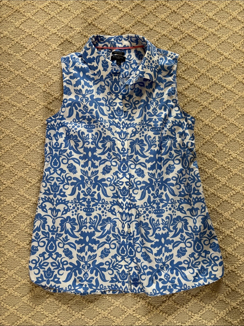 Talbot’s Petite Blue Floral Sleeveless Button-Up Top
